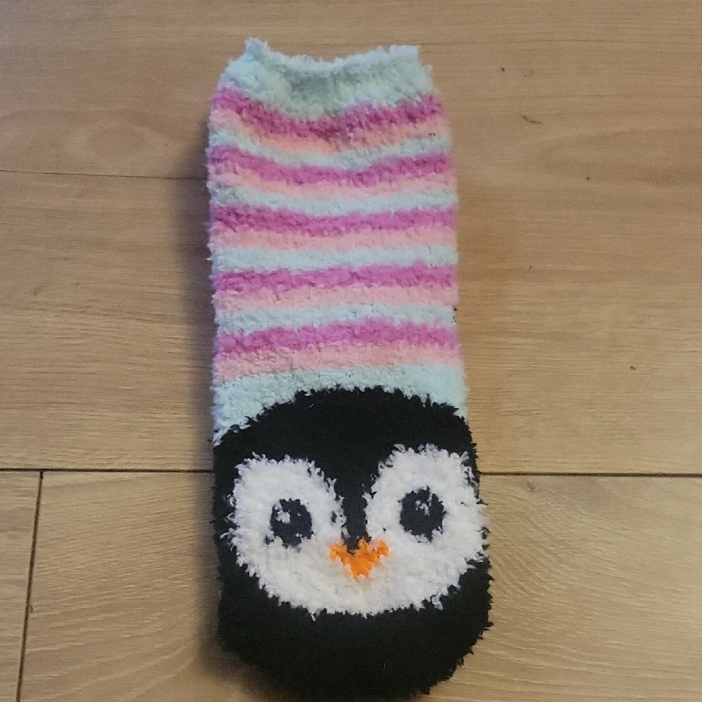 Cozy Penguin Kids Socks - Pink and Black
